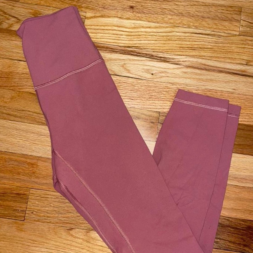 Pink/Peach Lululemon Align Leggings 25” Size 2